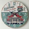 Sans cadre Décor À La Maison Mur En Bois Suspendus Horloges Européenne Style Rétro Modèle De Voiture Numérique Horloge Murale Photographie Props